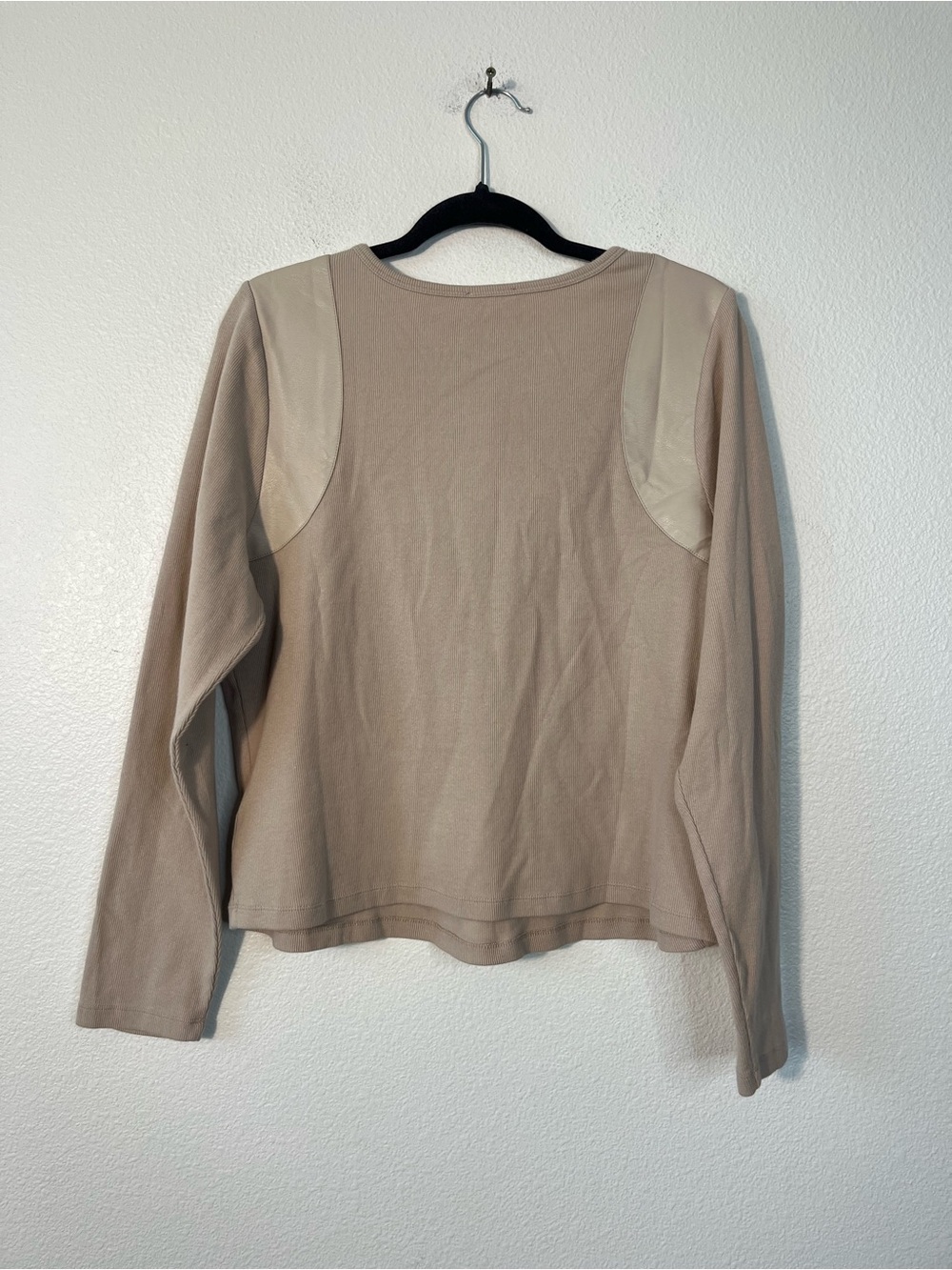 Maeve by Anthropologie Faux Leather-Inset Pullover Top Size 1X NEW - Picture 6 of 9